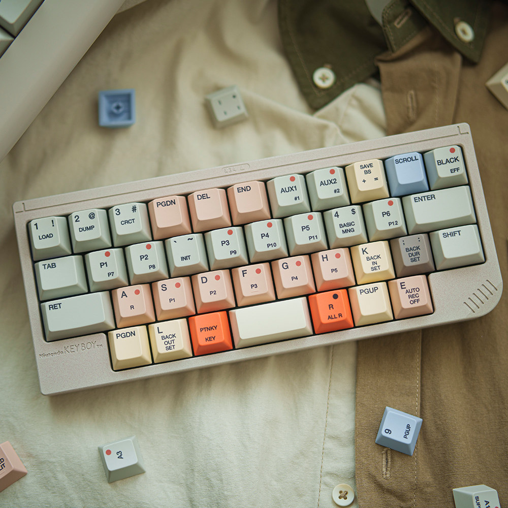 FBB Keycaps S9000 Retro Style  - مراجعة Retro Gaming Accessories وسعره