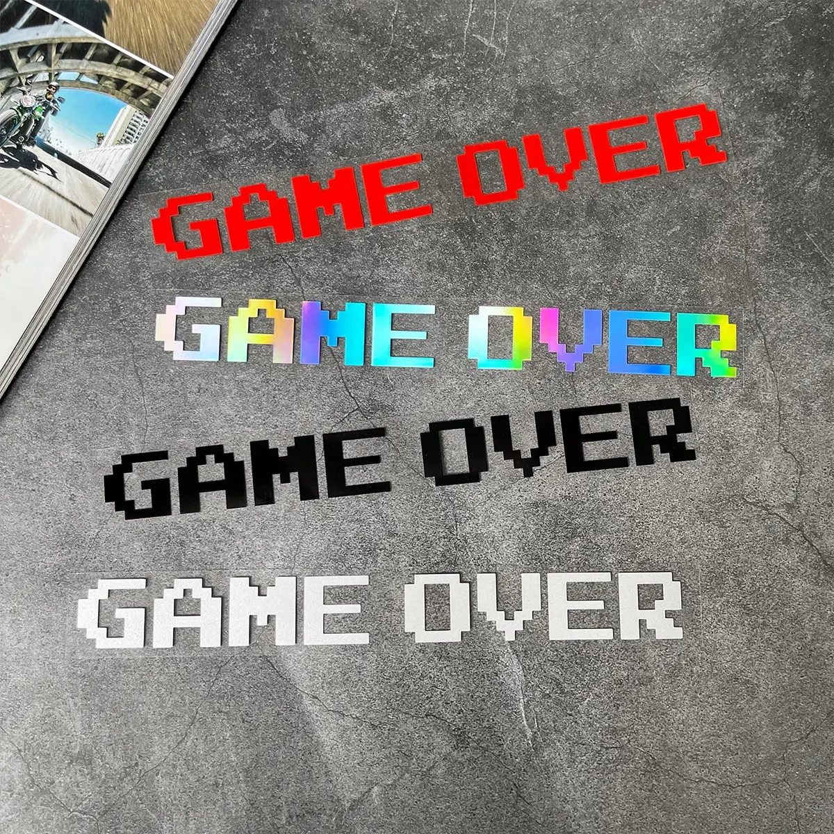 1PC Retro Pixel-Style Game Ove - مراجعة Retro Gaming Laptop وسعره