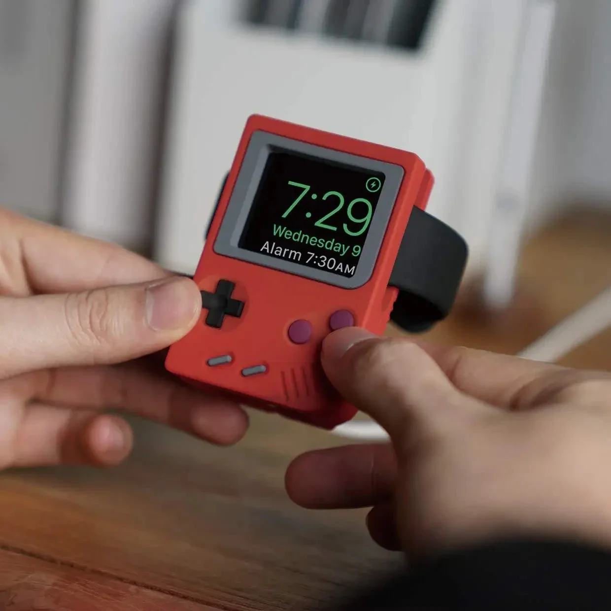 Silicone Holder for IWatch Cha - مراجعة Retro Gaming Nostalgia وسعره