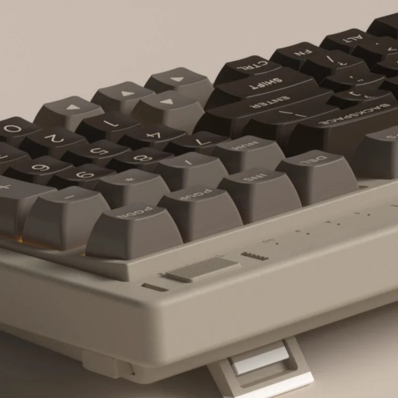 FL·ESPORTS OG104/OG98 Wireless - مراجعة Retro Gaming Laptop وسعره